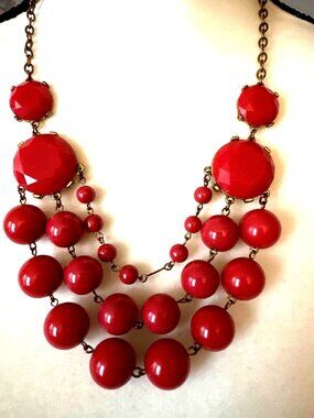 Liz Claiborne Red Bead Statement Necklace Bib Classic
